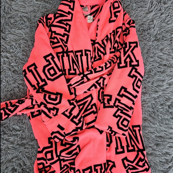 Victoria Secret PINK Robe - Picture 4 of 5